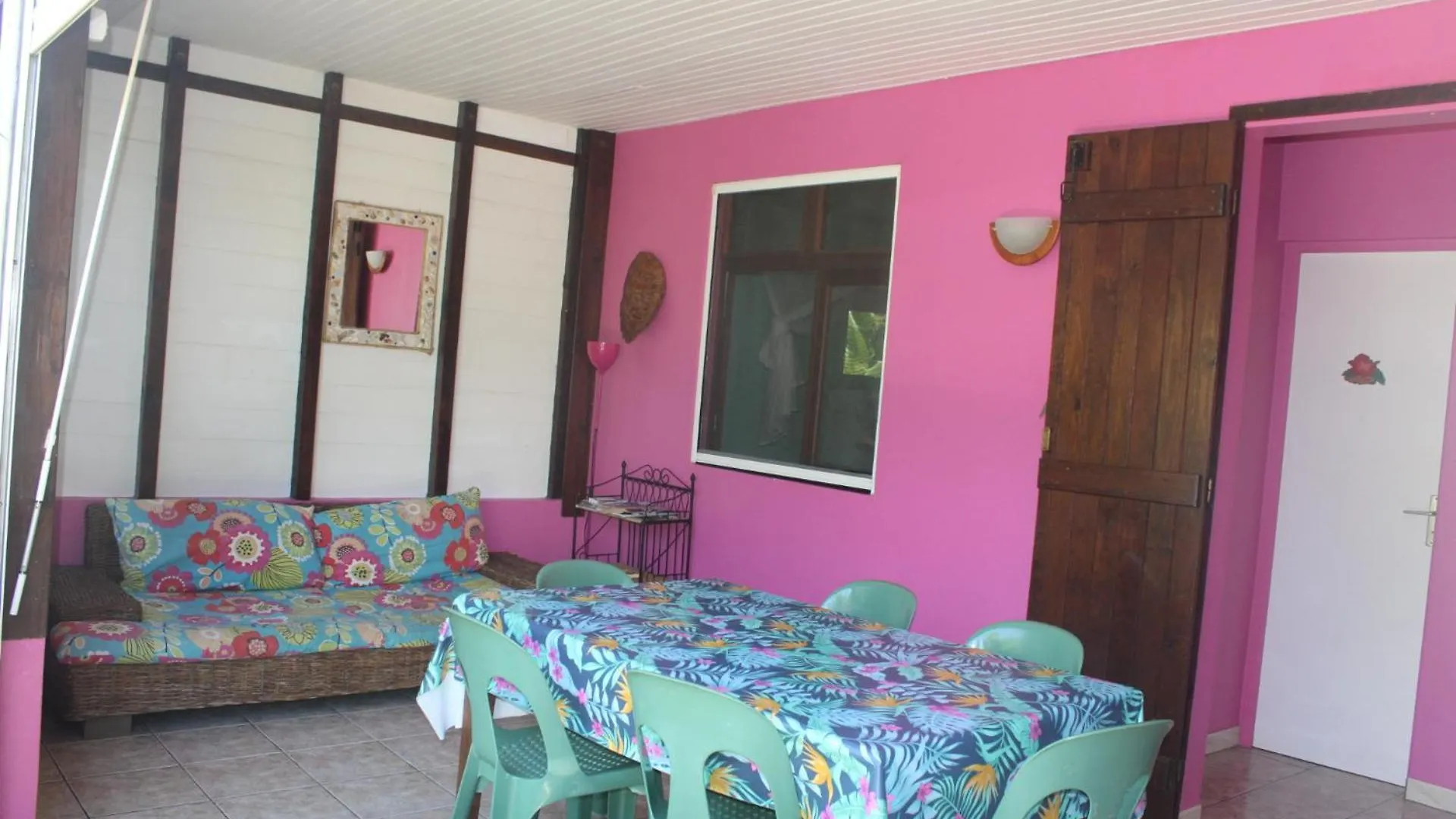 Apartment Gite Bagatelle Classe 2 Etoiles Sainte-Rose