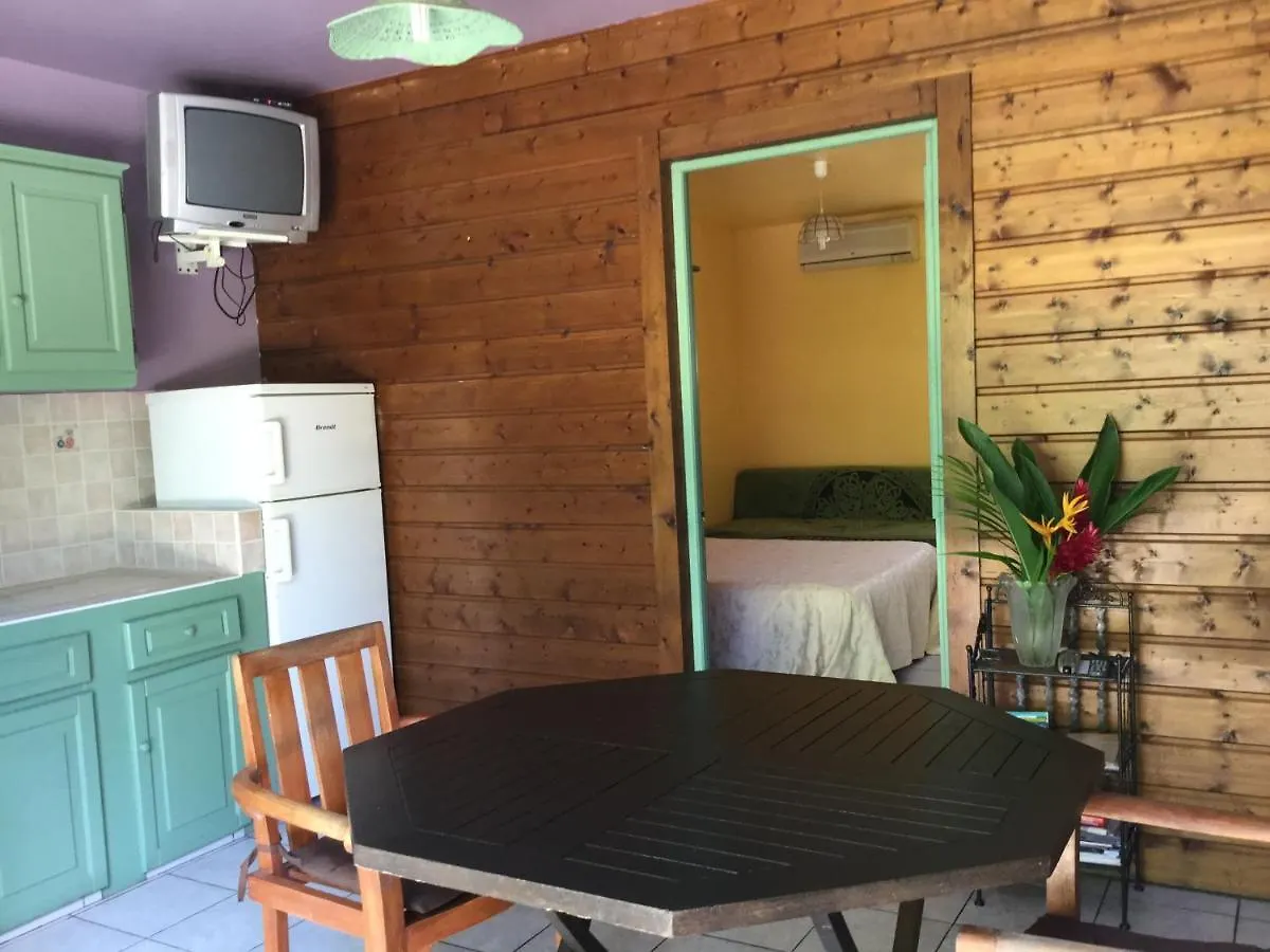 Apartment Gite Bagatelle Classe 2 Etoiles Sainte-Rose